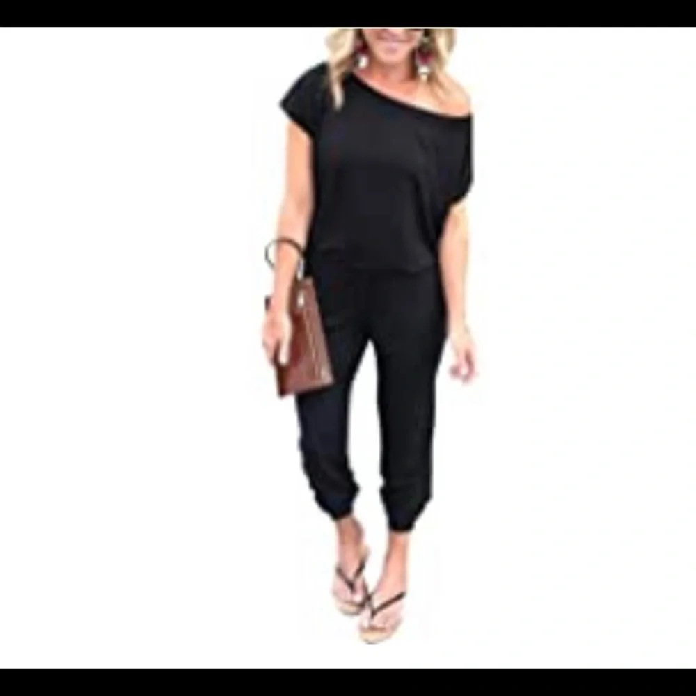 Pretty Gardens one piece black jump suit woman’s size medium - Picture 3 of 3